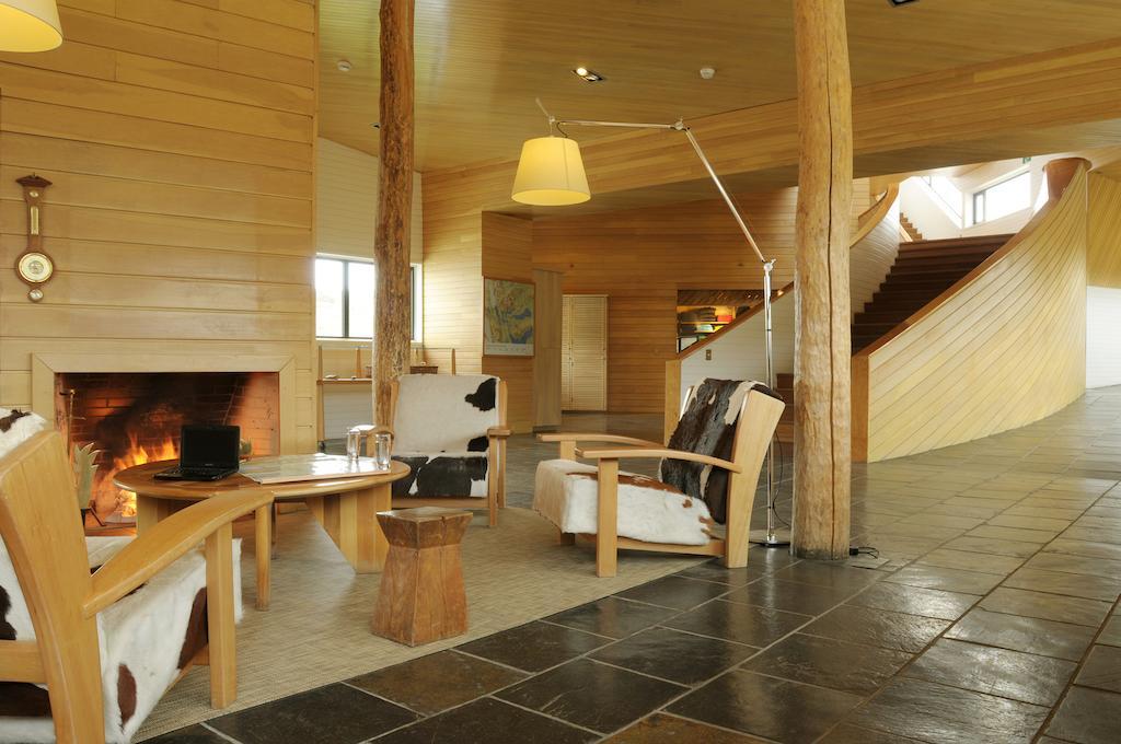 Explora En Torres Del Paine Villa Torres del Paine National Park Exterior photo